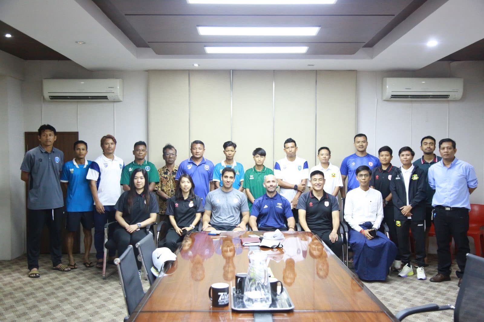 fifa-mentor-meeting-1